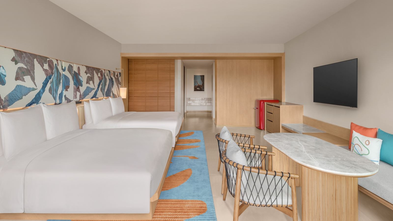 rooms-family-suite-2-queen-bed-garden-view