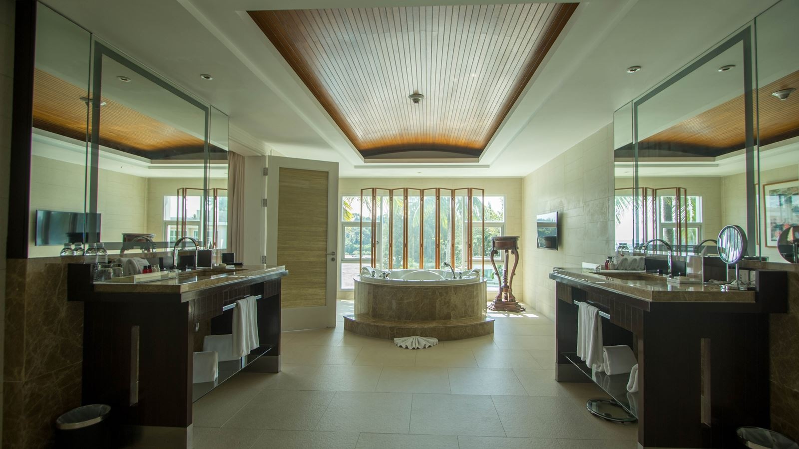 rooms-2-br-penthouse-suite