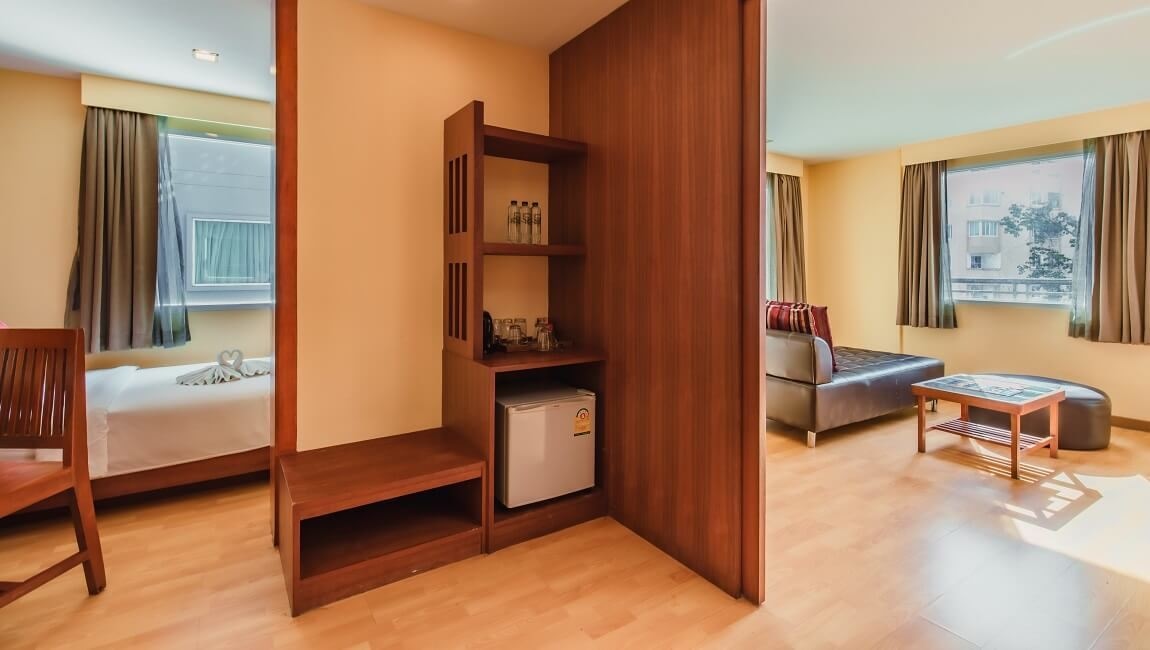 rooms-family-suite-city-view