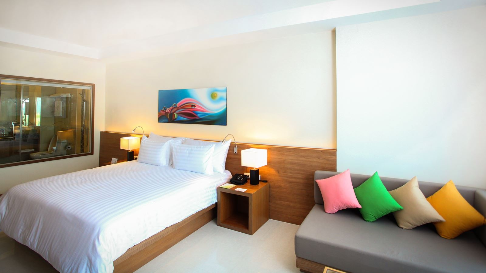 rooms-deluxe-city-view