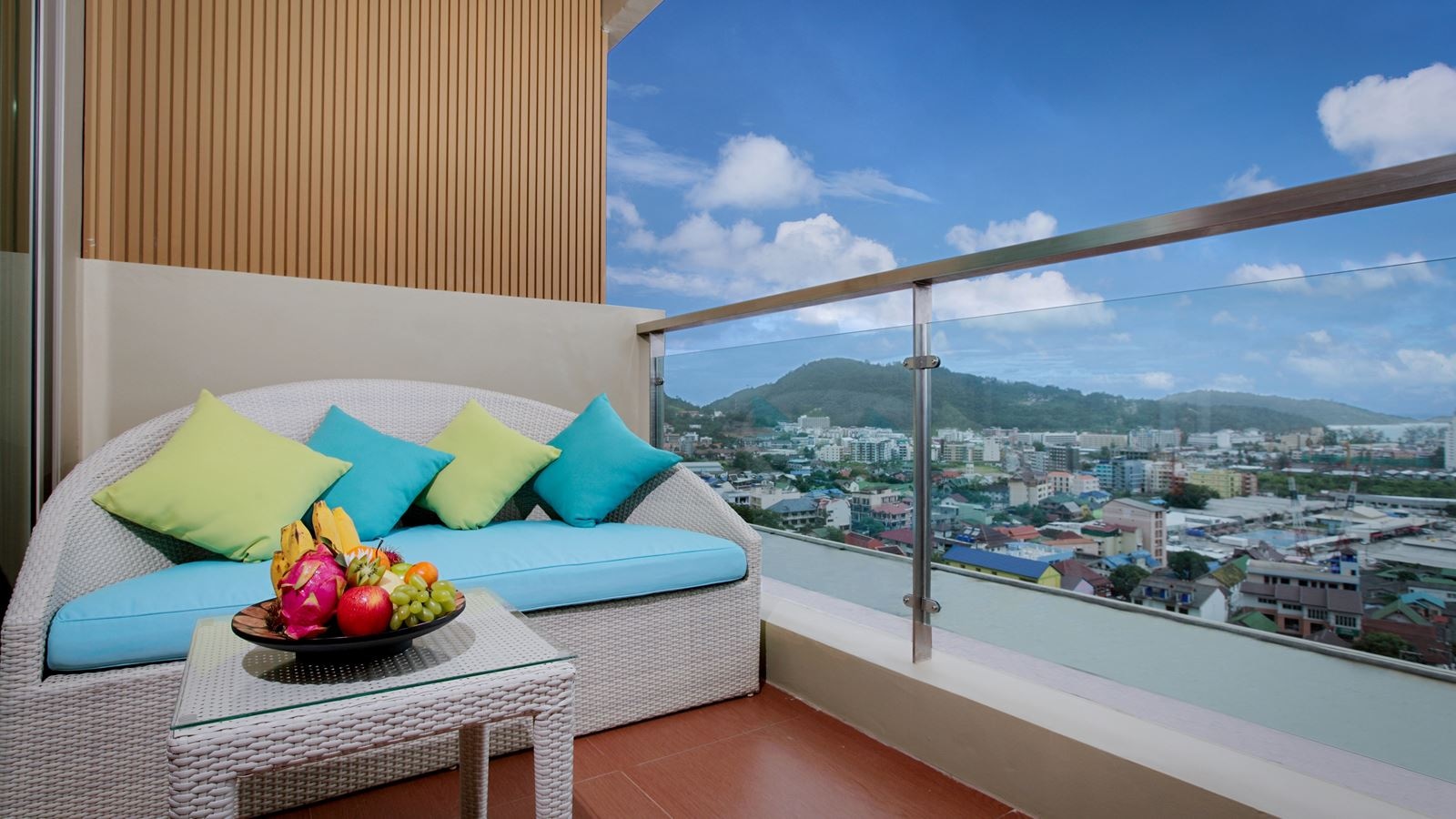 rooms-deluxe-sea-view