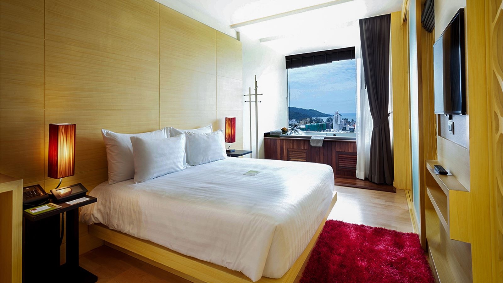 rooms-the-senses-suite