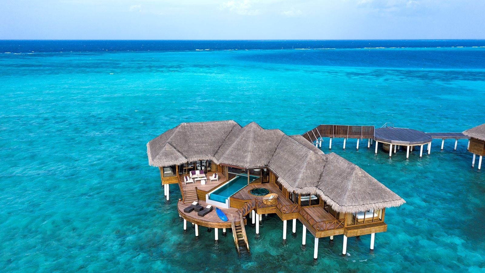 rooms-two-bedroom-ocean-pavilion-with-pool