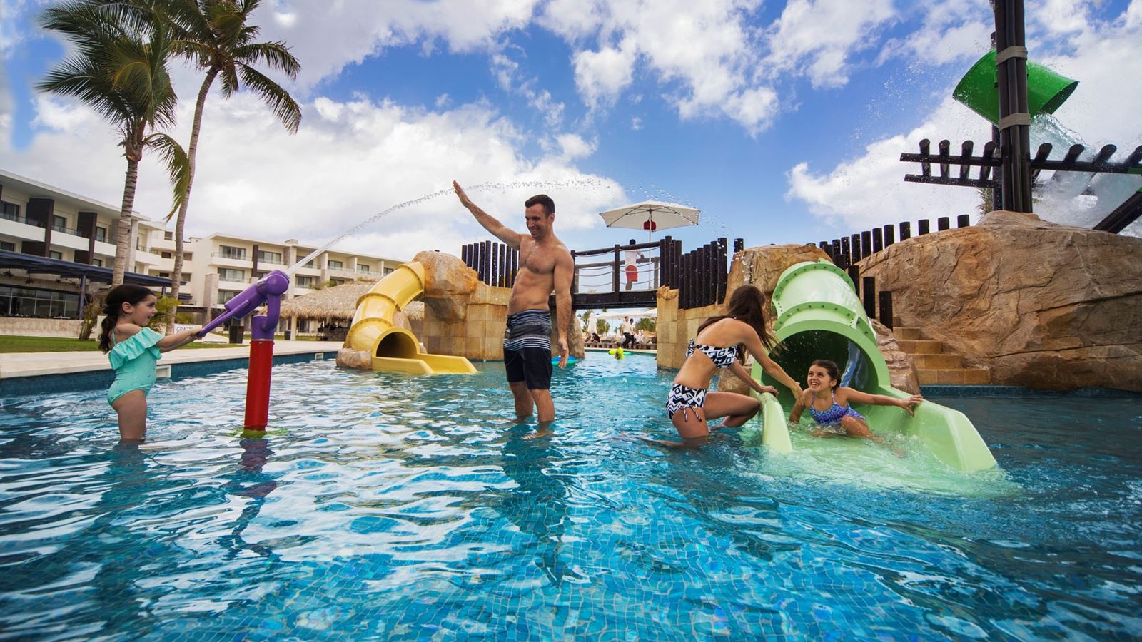 pools-outdoor-childrens-pool