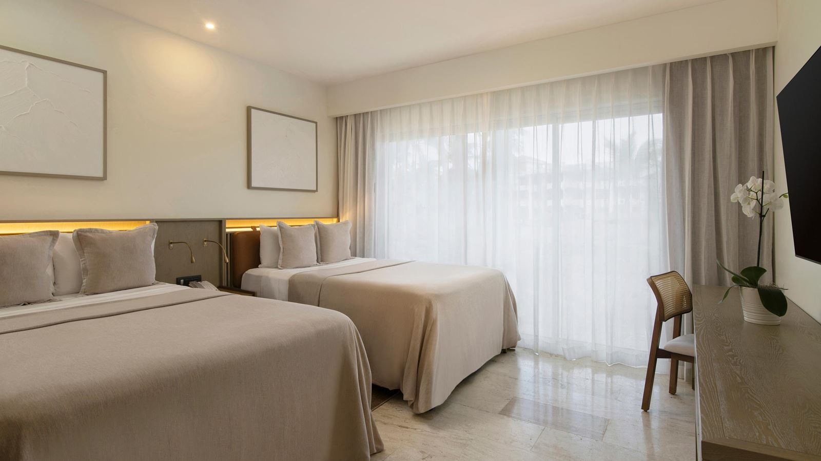 rooms-junior-suite-deluxe