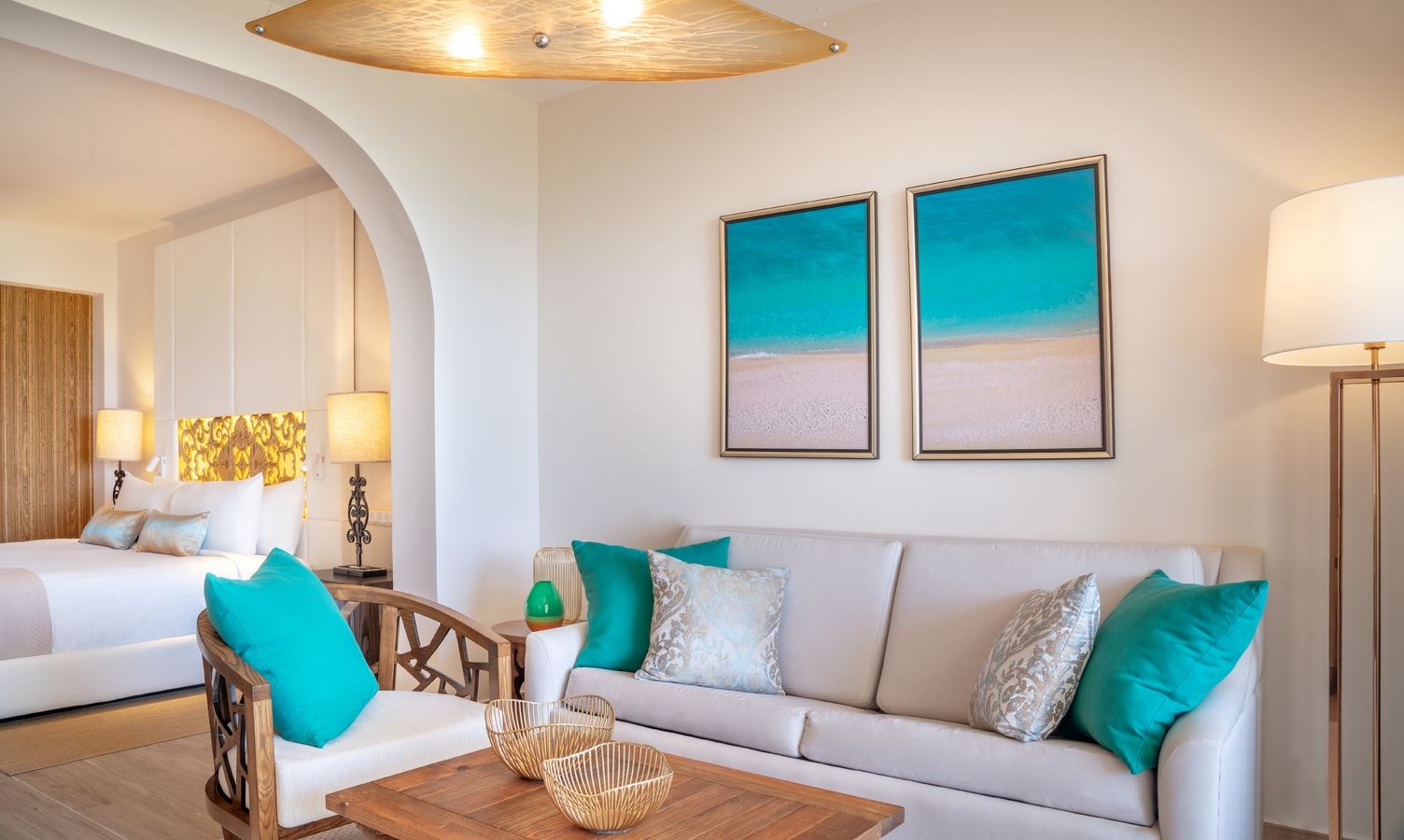 rooms-premium-luxury-junior-suite-ocean-view