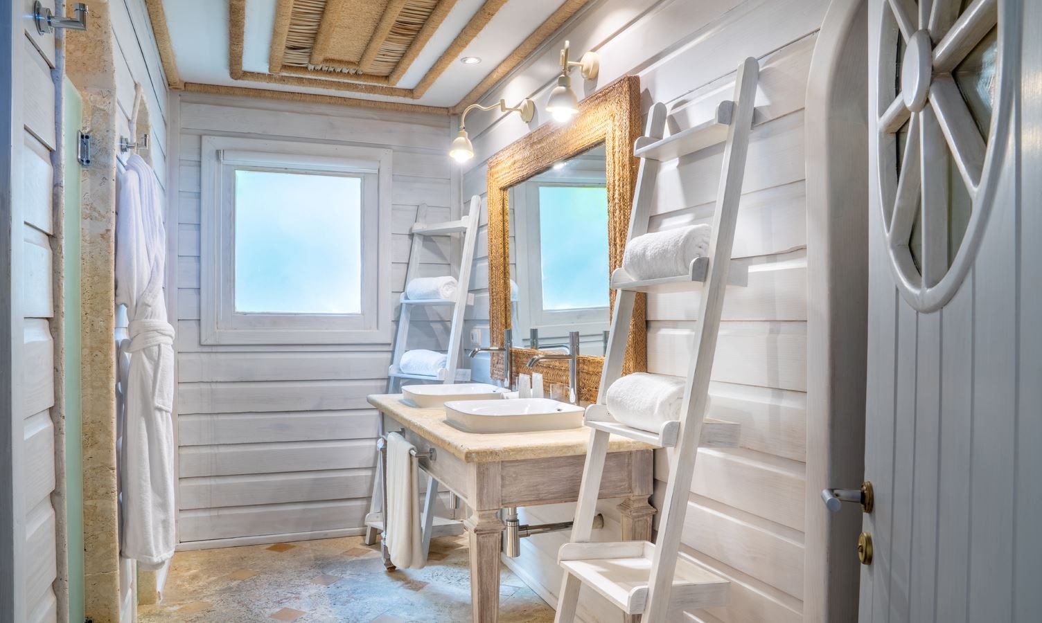 rooms-king--queen-villa