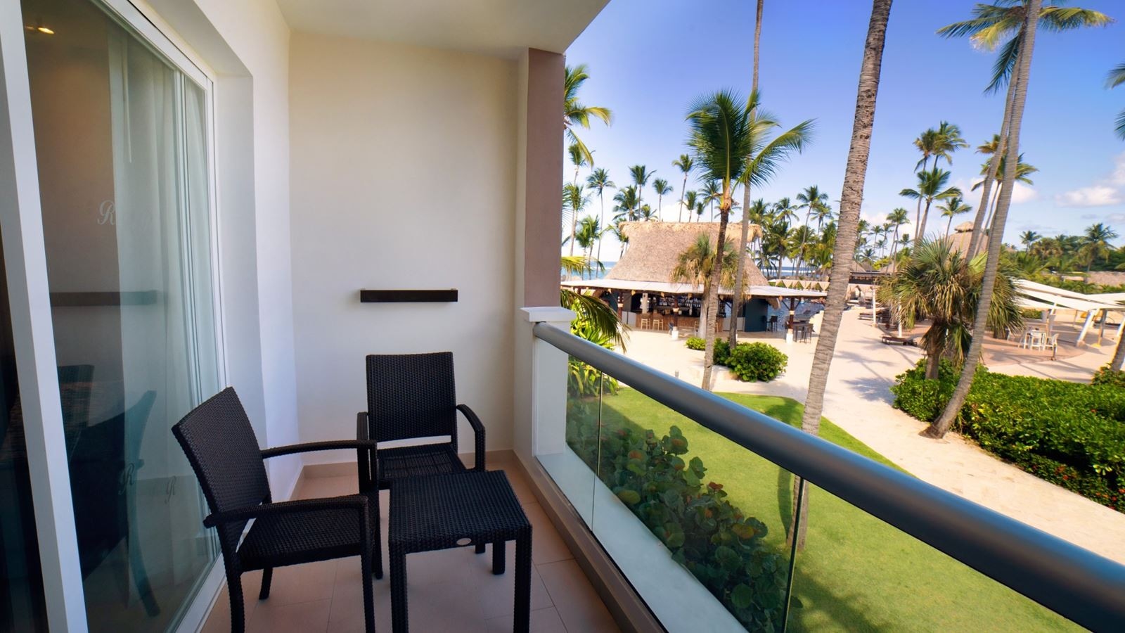 rooms-luxury-room-diamond-club