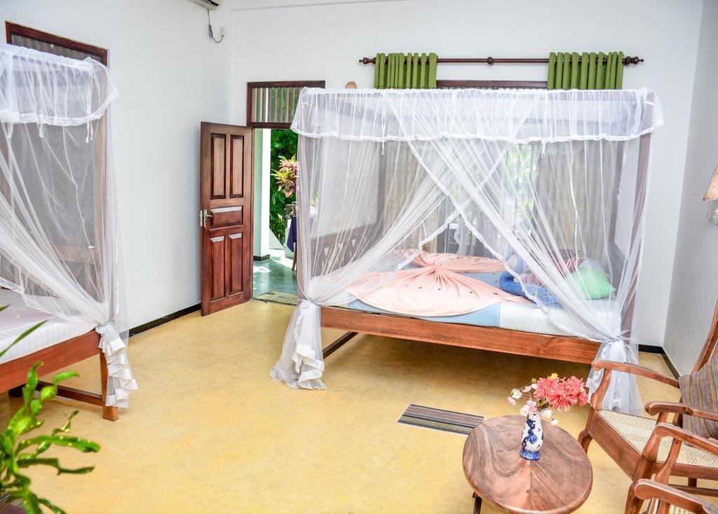 rooms-super-deluxe-double-with-balcony