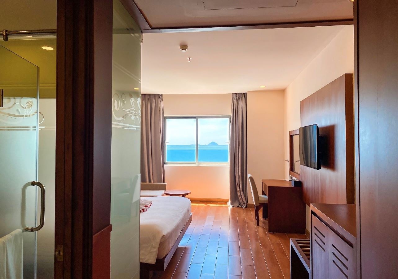 rooms-deluxe-sea-view-with-window-child-without-extra-bed