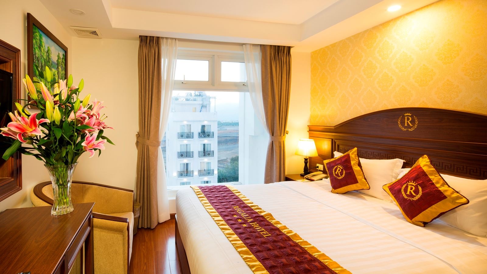 rooms-room-superior-double-with-window