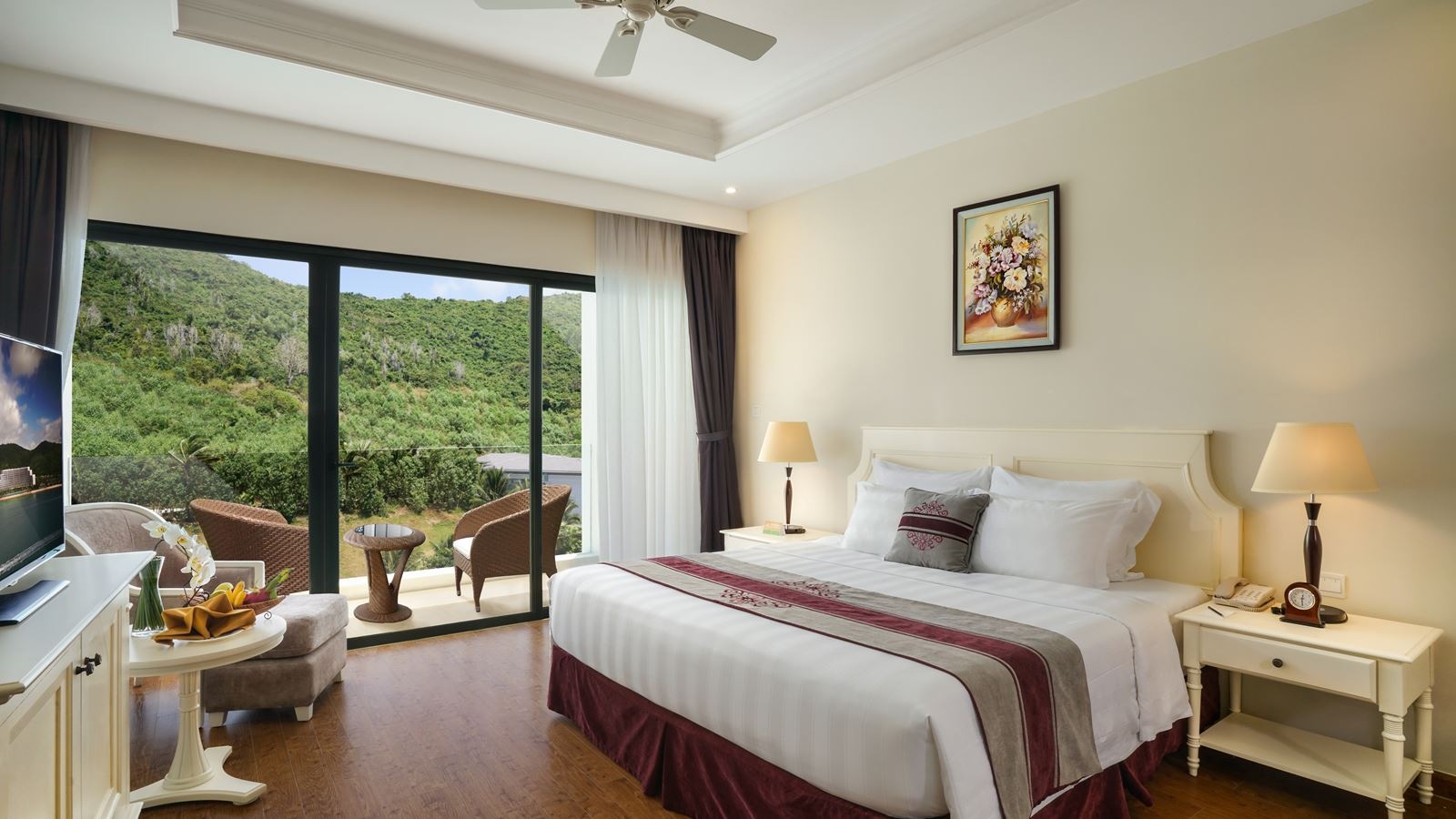 rooms-villa-2-bedroom-pool-view-no-extra-bed