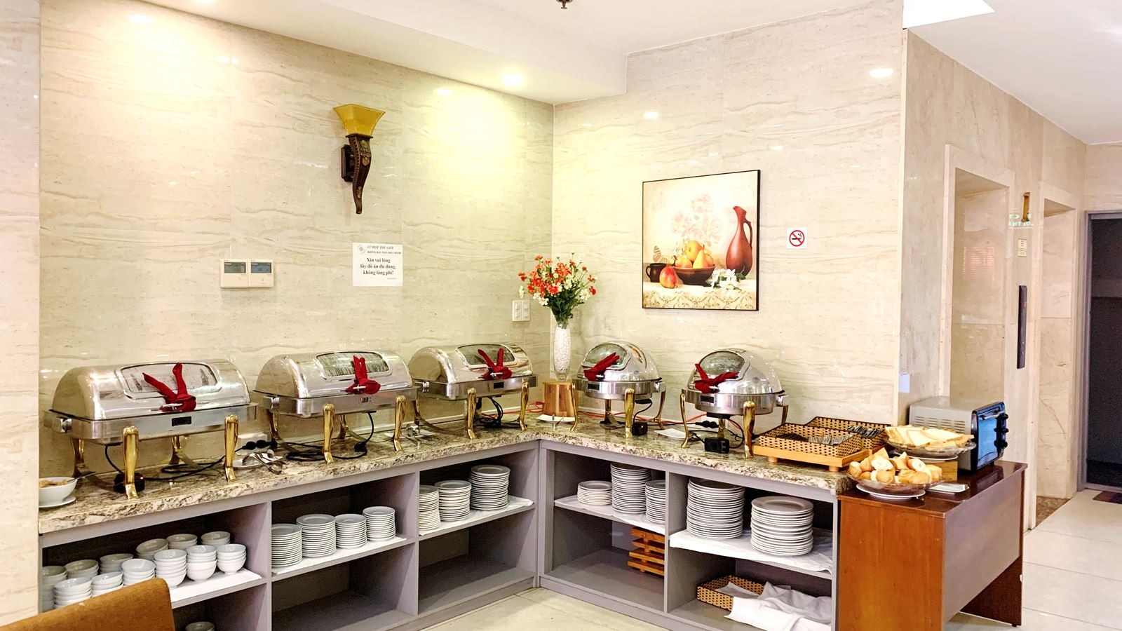 restaurants-main-restaurant