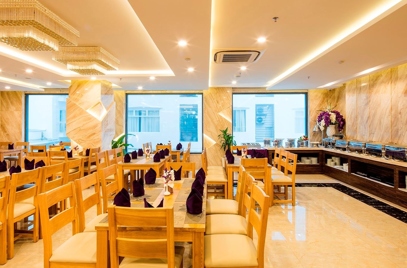 restaurants-balcony-restaurant