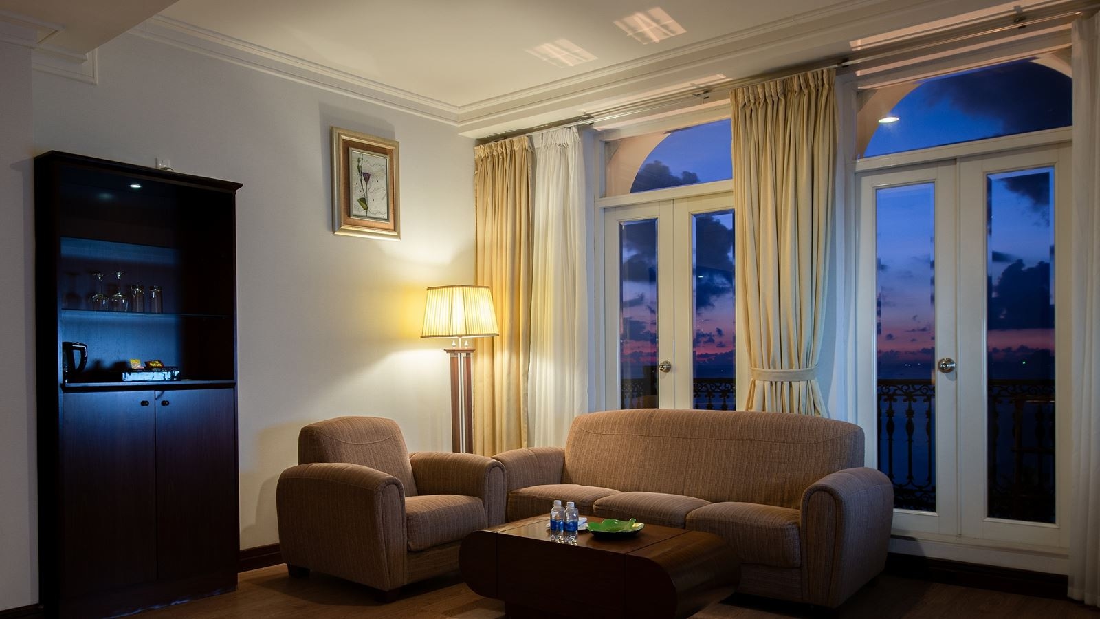 rooms-premium-deluxe-with-balcony-child-without-extra-bed