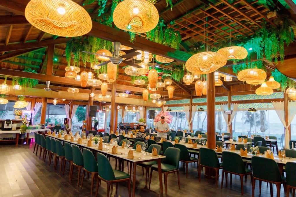 restaurants-vista-almar-restaurant