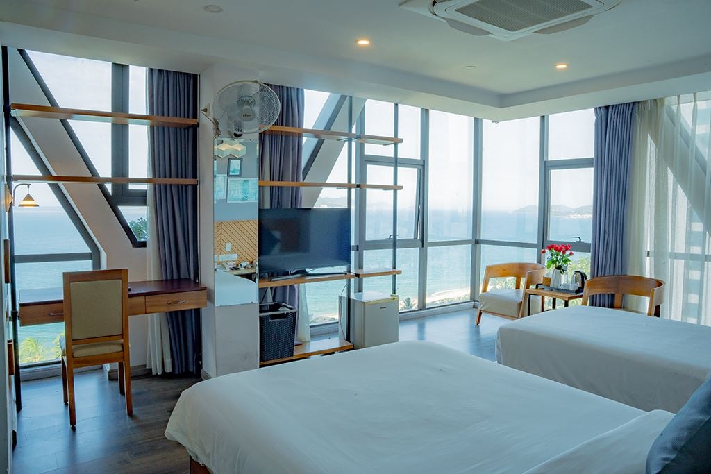 rooms-senior-deluxe-seaview-child-without-extra-bed