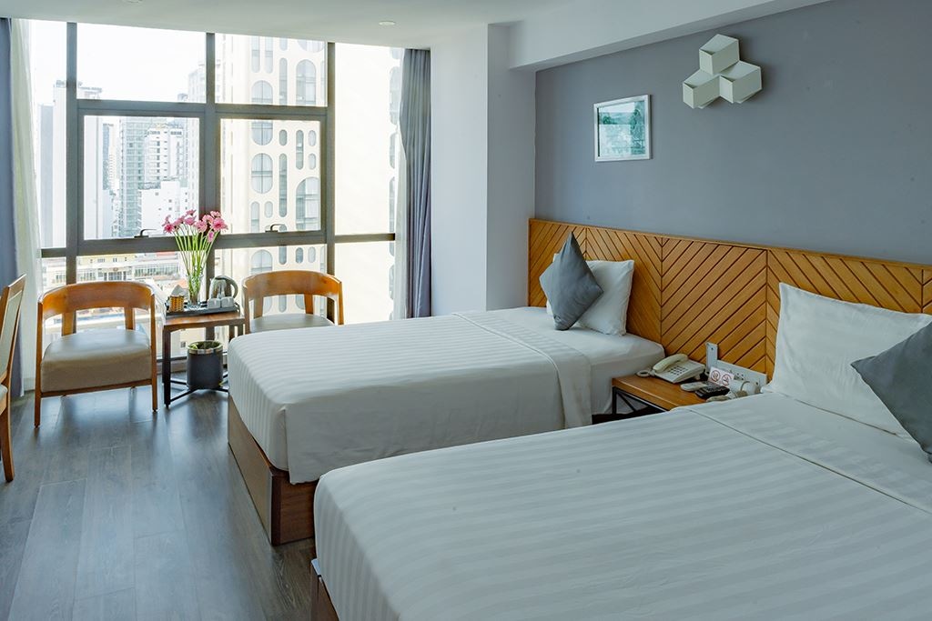 rooms-deluxe-partial-seaview-child-without-extra-bed