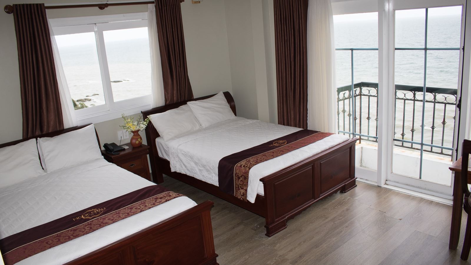 rooms-vip-family-ocean-view