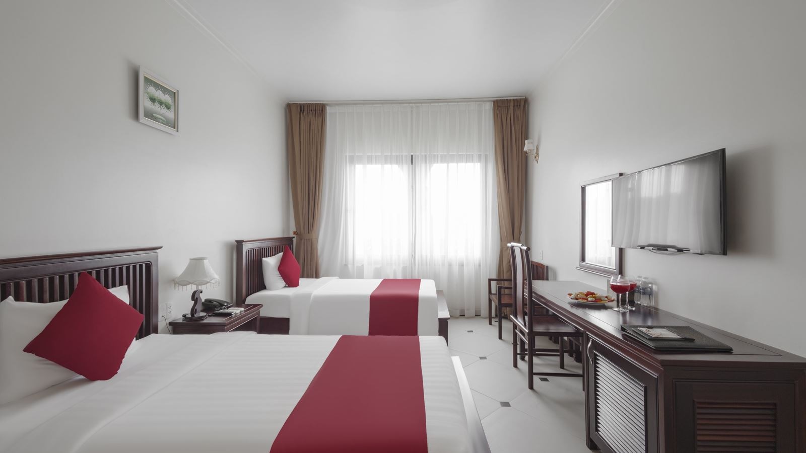 rooms-superior-pool-view