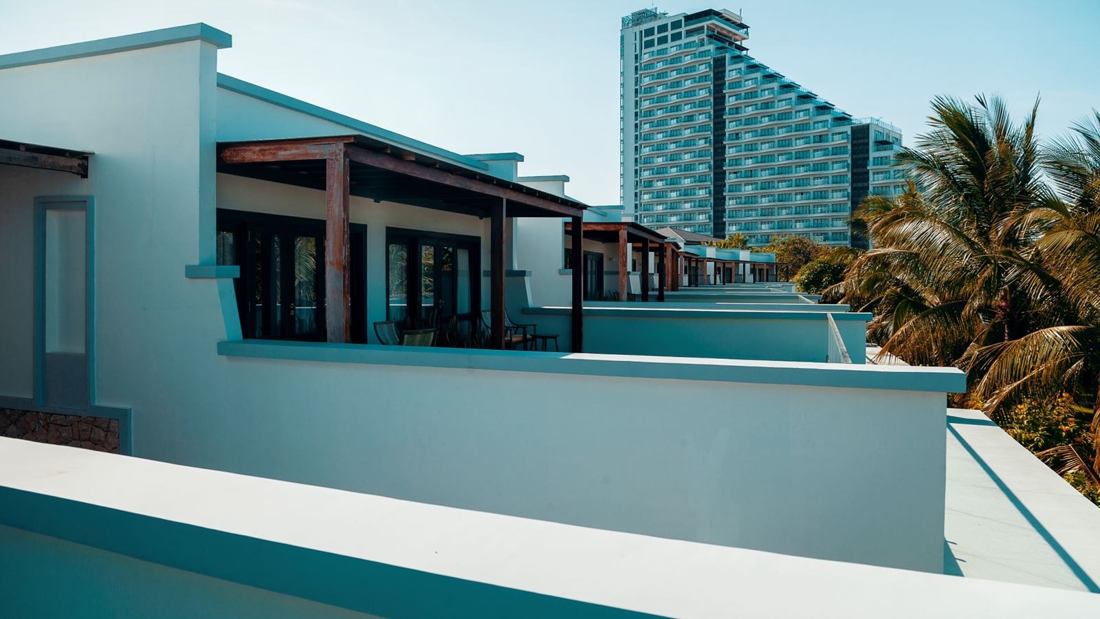 rooms-premium-with-balcony