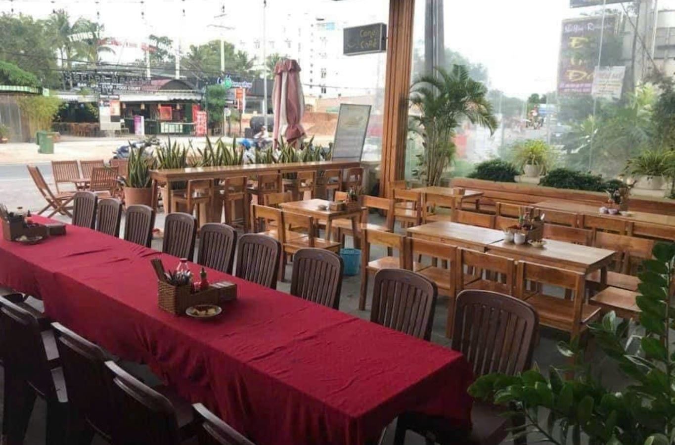 restaurants-restaurants