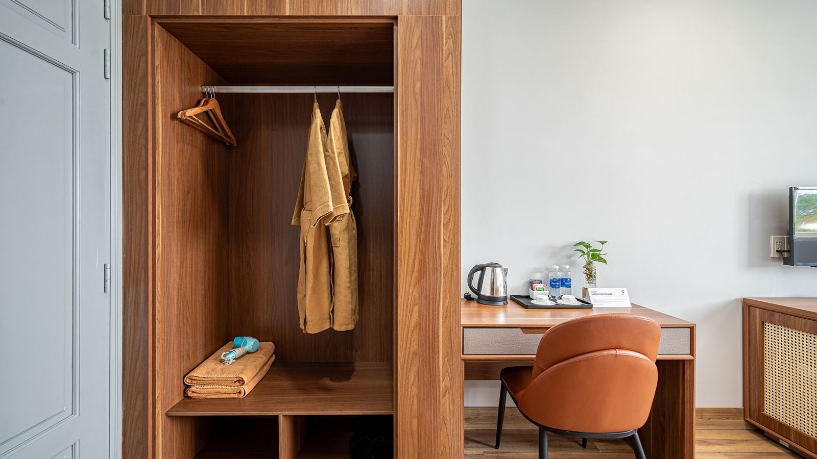 rooms-superior-city-view