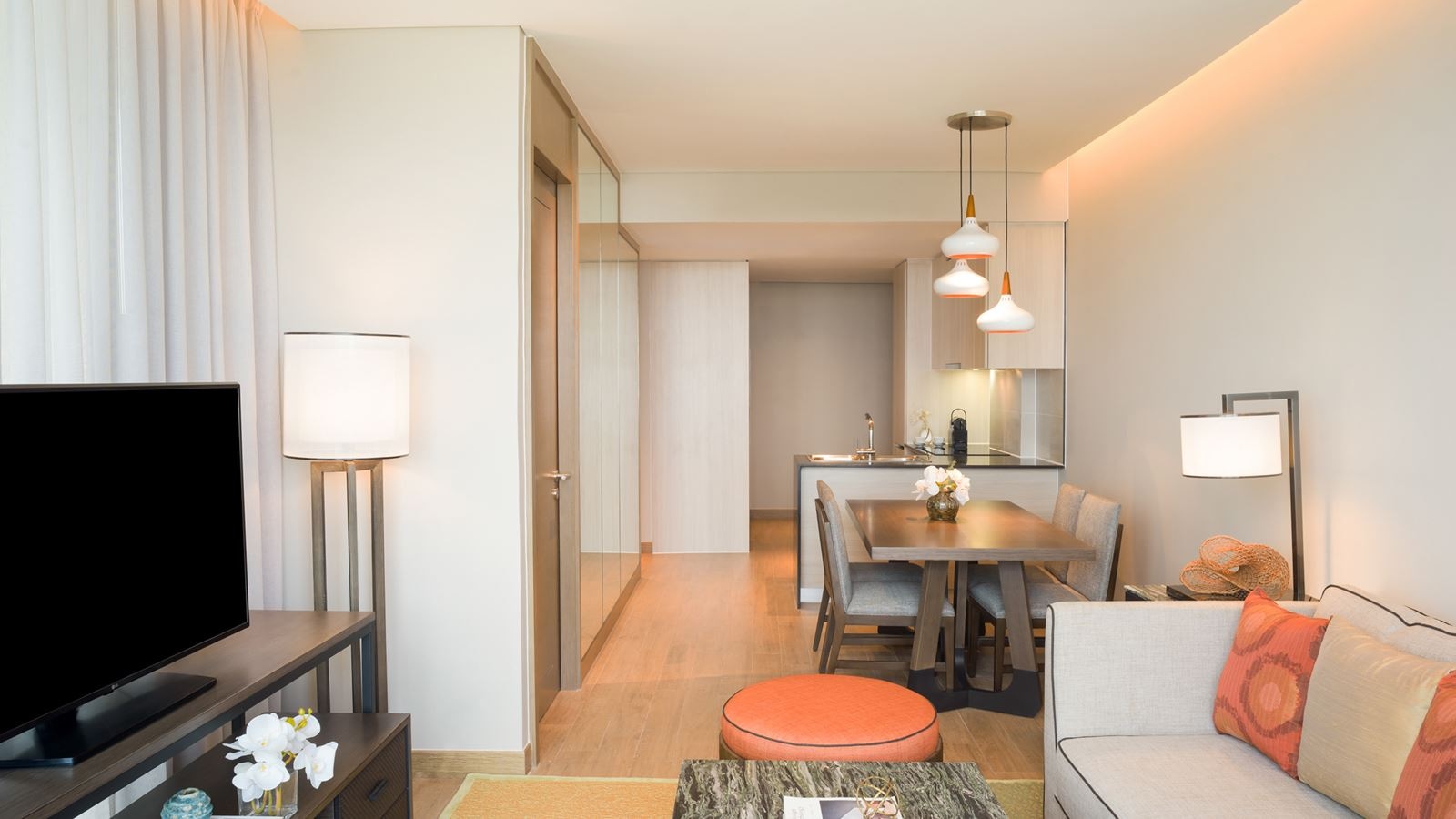 rooms-1-king-1-twin-2bedroom-residence-ocean-view-no-extra-bed