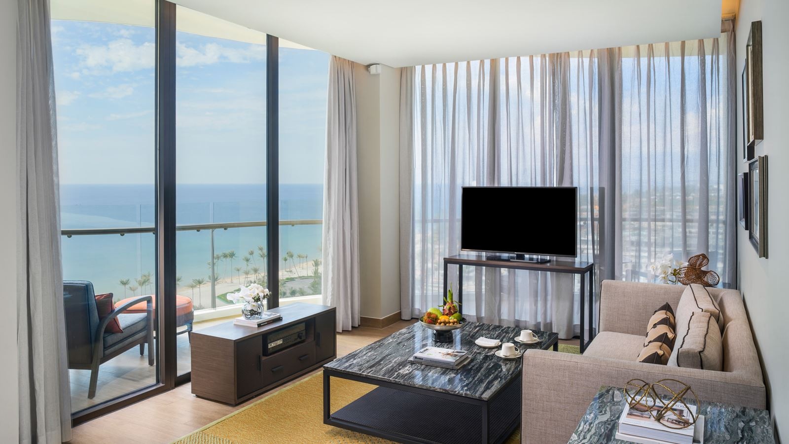 rooms-1-king-1-queen-1-twin-3bedroom-residence-ocean-view-no-extra-bed