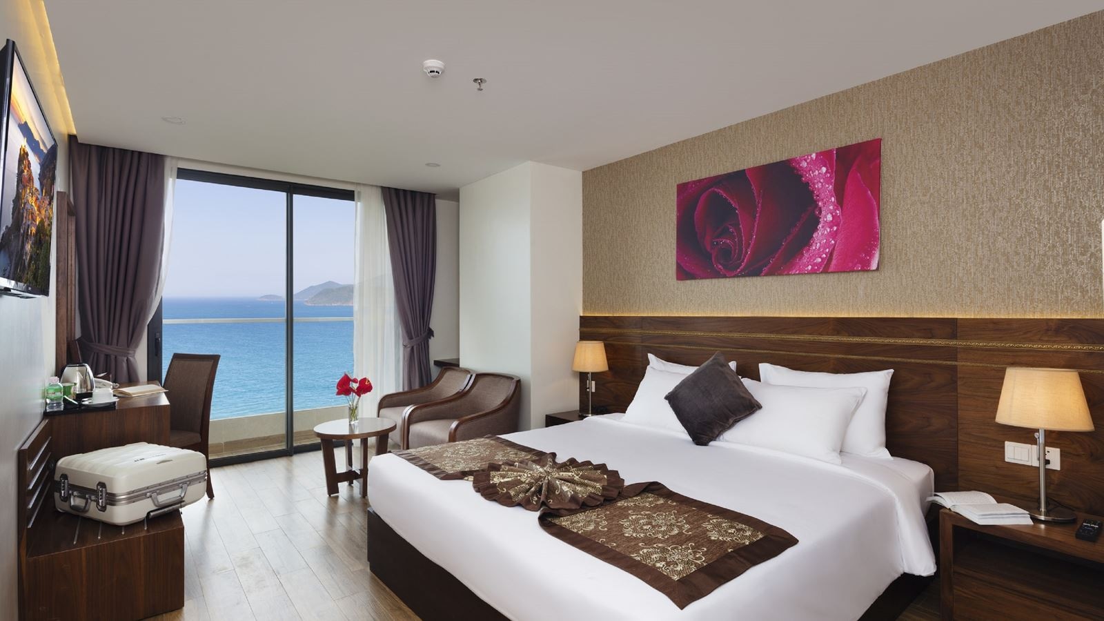 rooms-ocean-view-balcony-executive