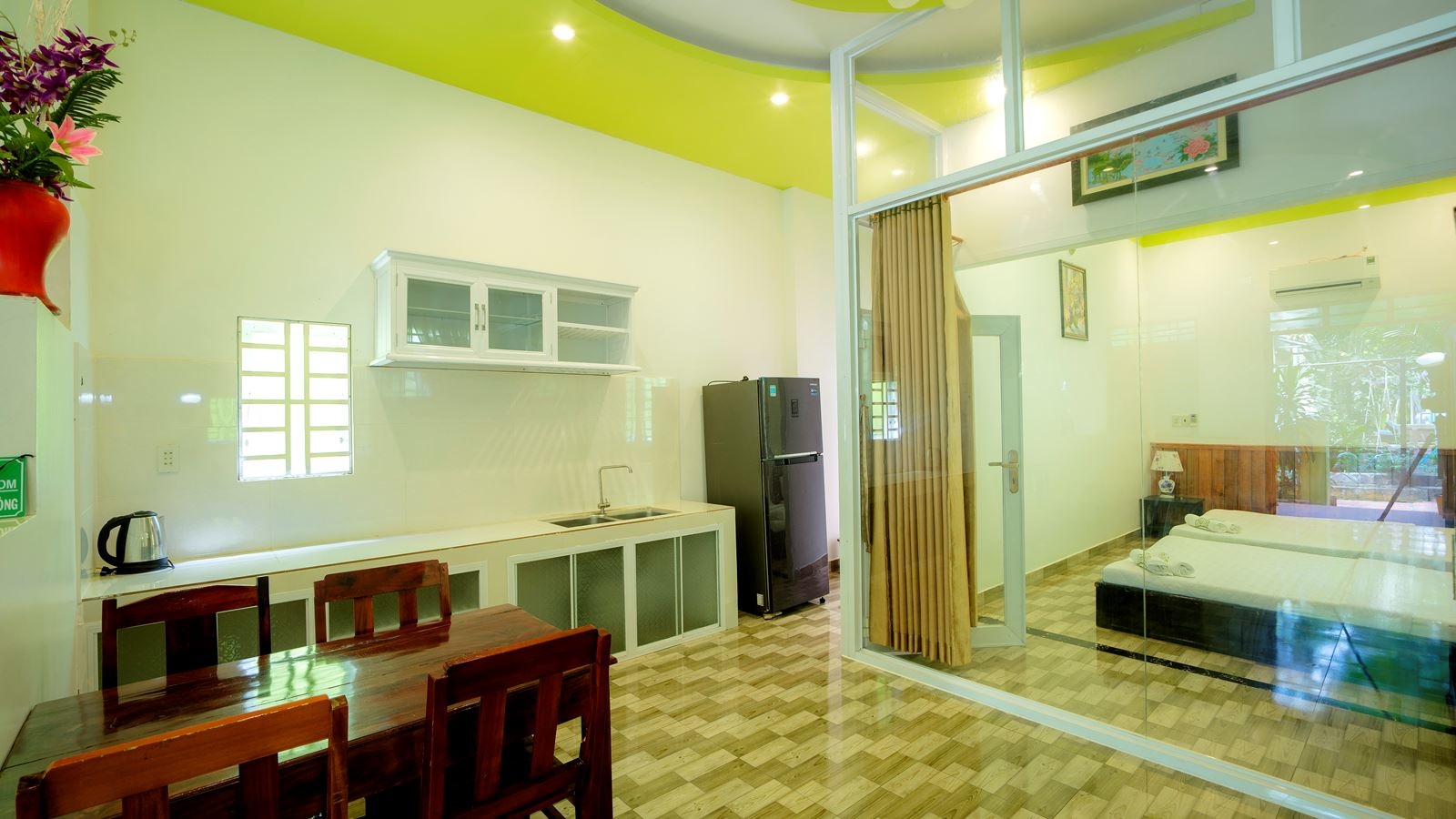 rooms-bungalow-superior-with-terrace