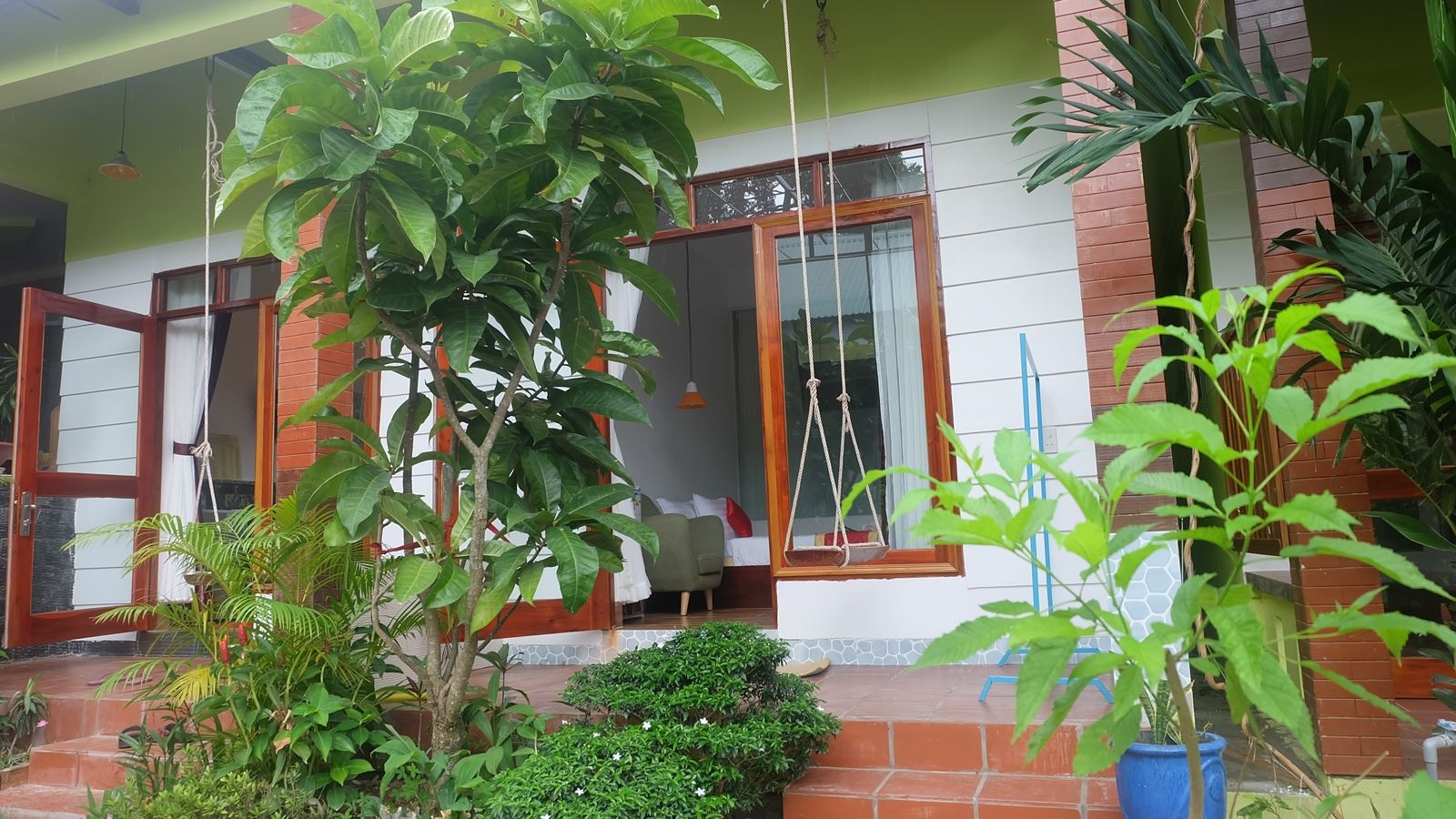 rooms-bungalow-standard-with-terrace-child-without-extra-bed