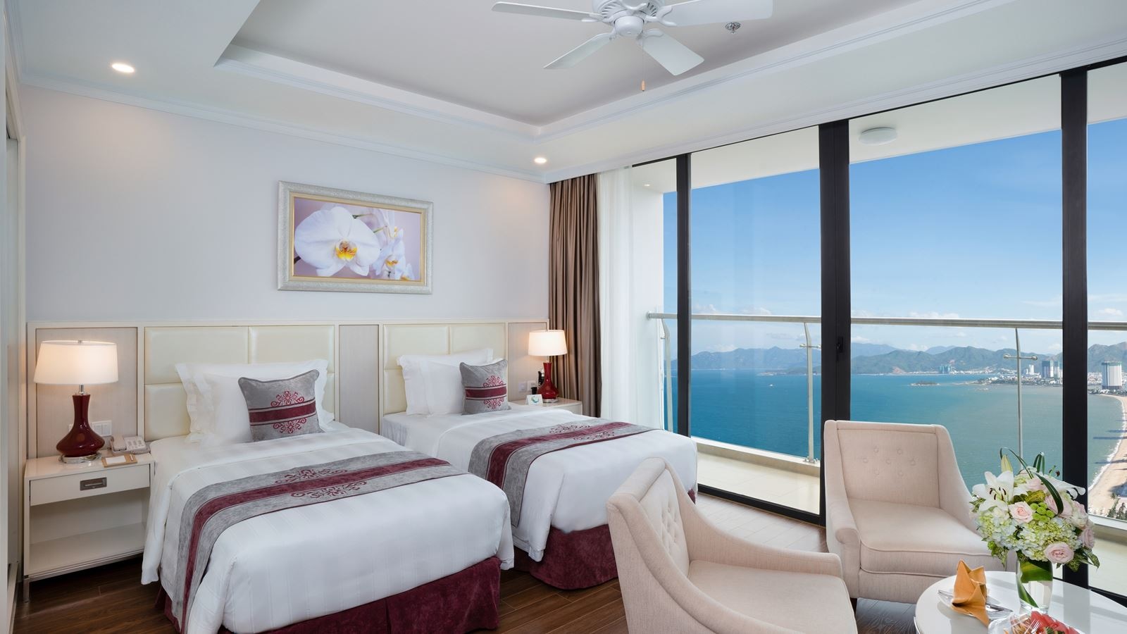 rooms-2bedroom-suite-ocean-view-no-extra-bed