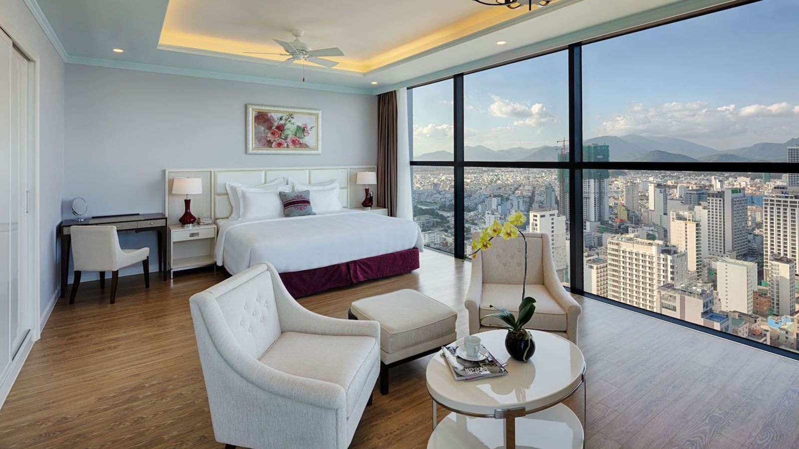 rooms-grand-studio-ocean-view-child-without-extra-bed