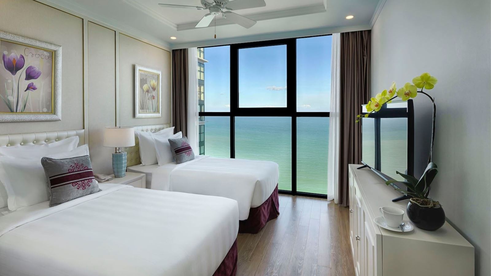 rooms-grand-2bedroom-suite-ocean-view-no-extra-bed