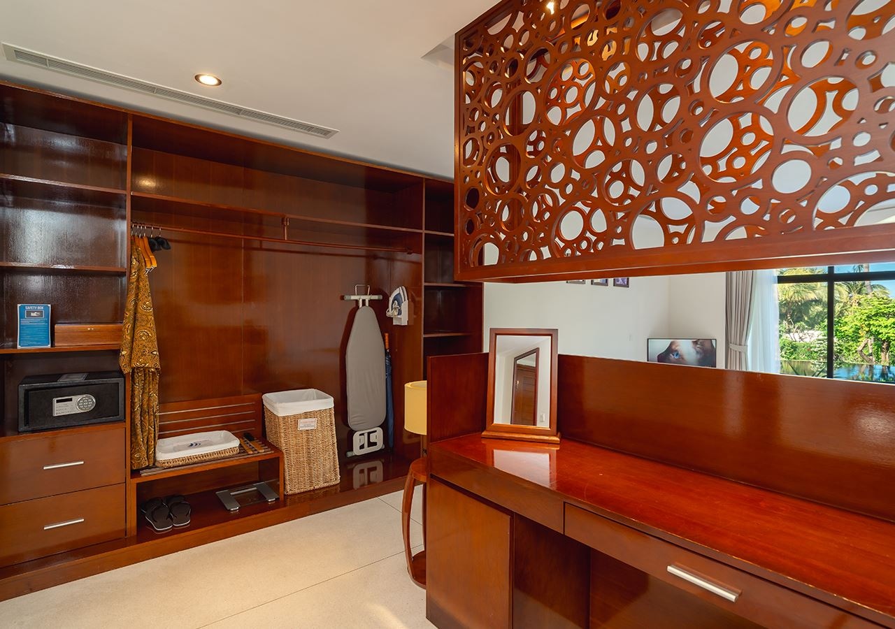 rooms-terrace-pool-suite