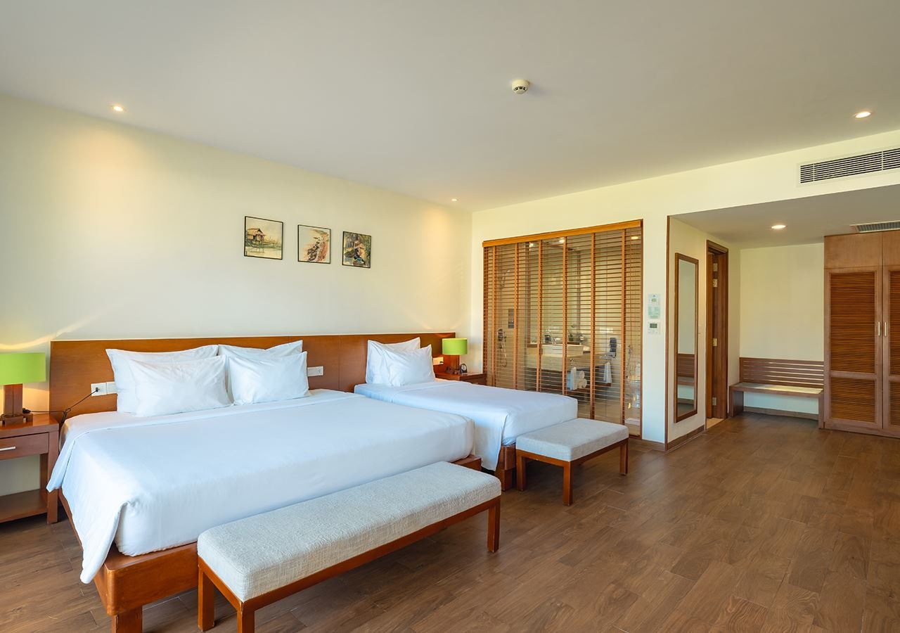 rooms-senior-deluxe-triple-no-extra-bed