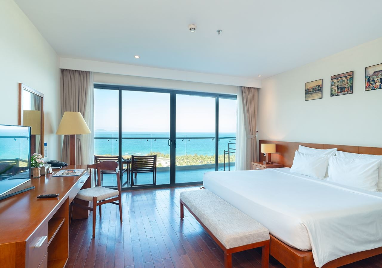 rooms-deluxe-ocean-view