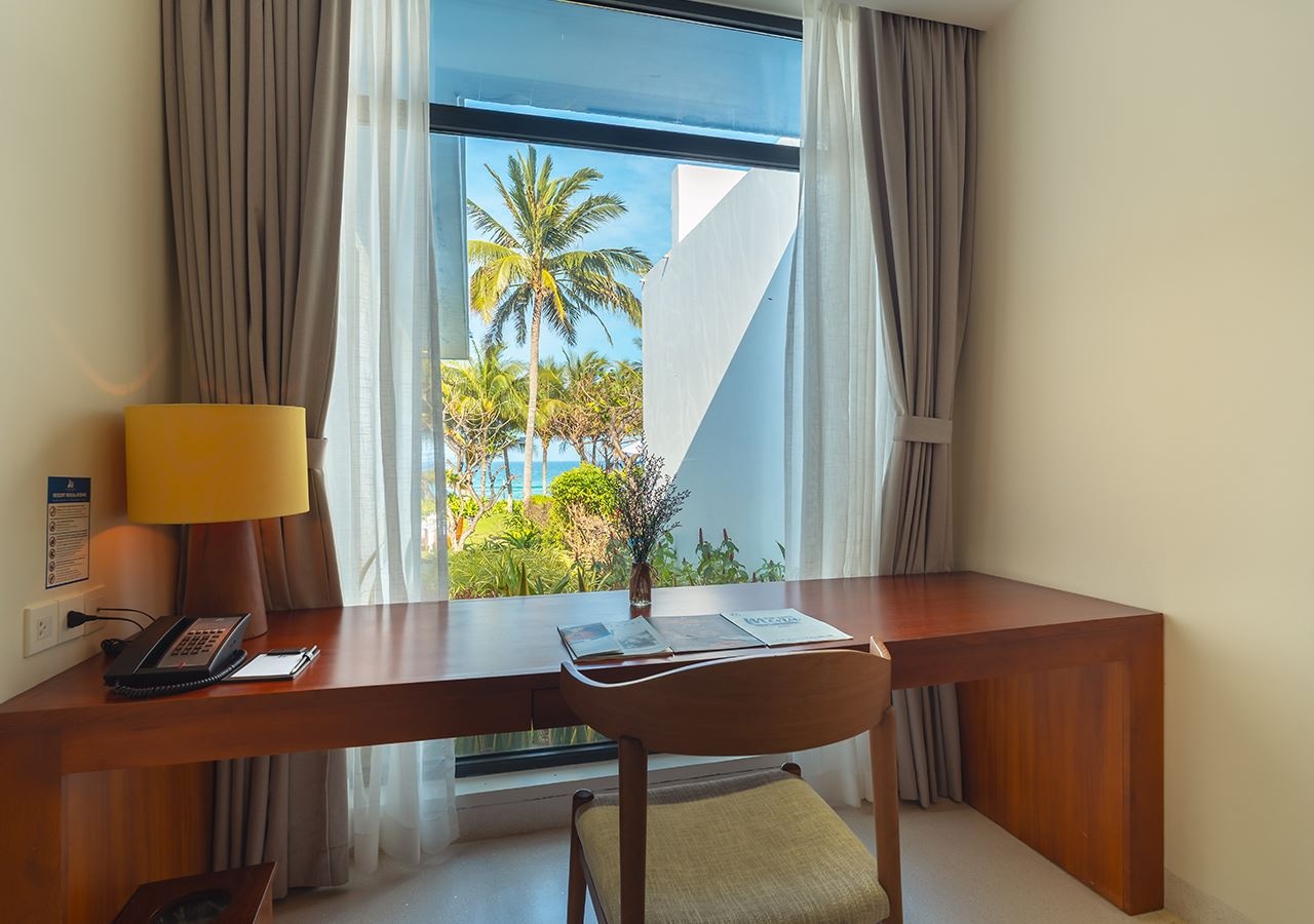 rooms-beachfront-pool-villa-child-without-extra-bed