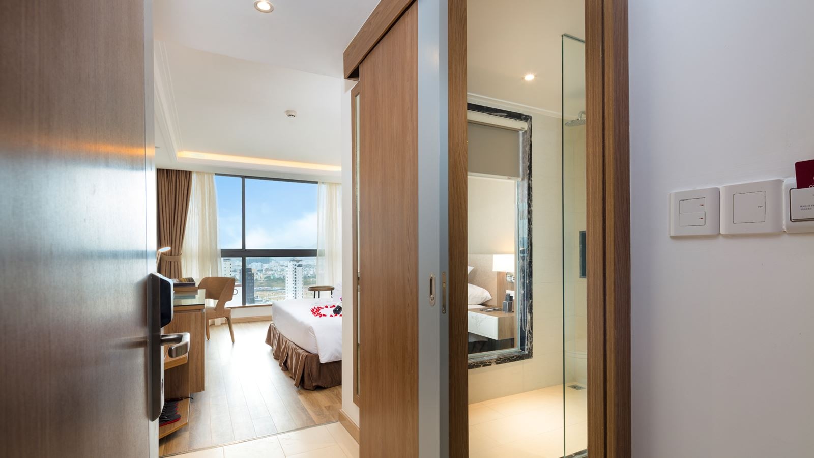 rooms-senior-deluxe-sea-view