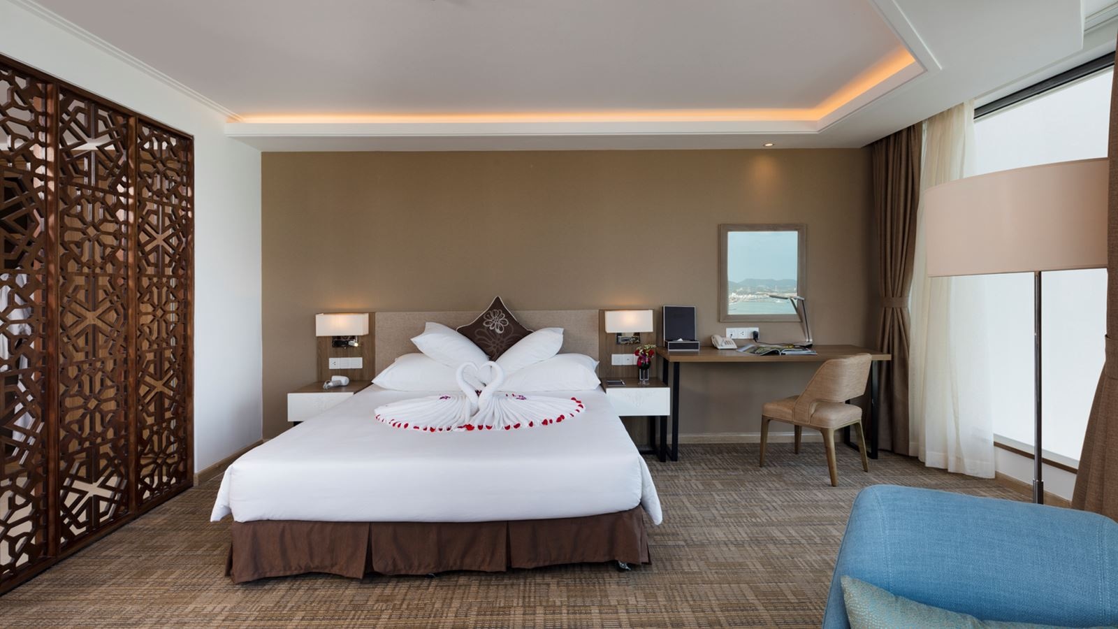 rooms-comodo-suite-panaroma