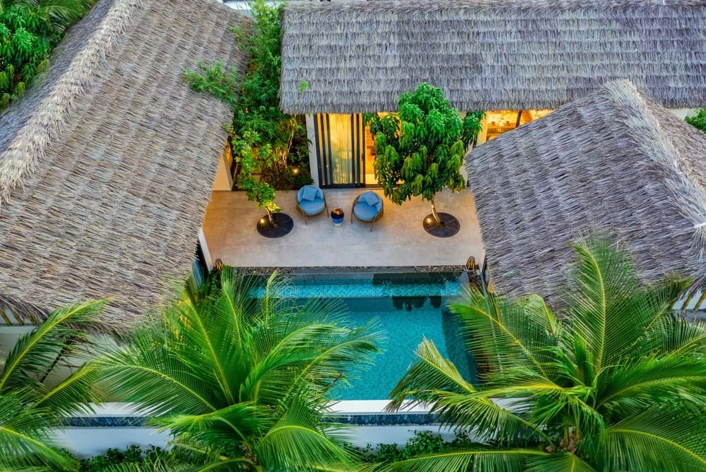 rooms-2bedroom-garden-pool-villa-no-extra-bed