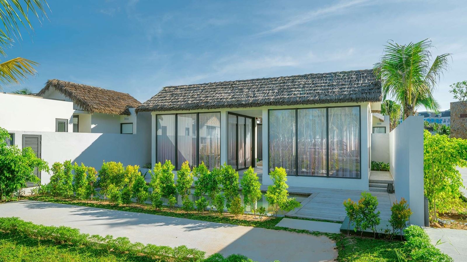 rooms-4bedroom-deluxe-pool-villa-child-without-extra-bed