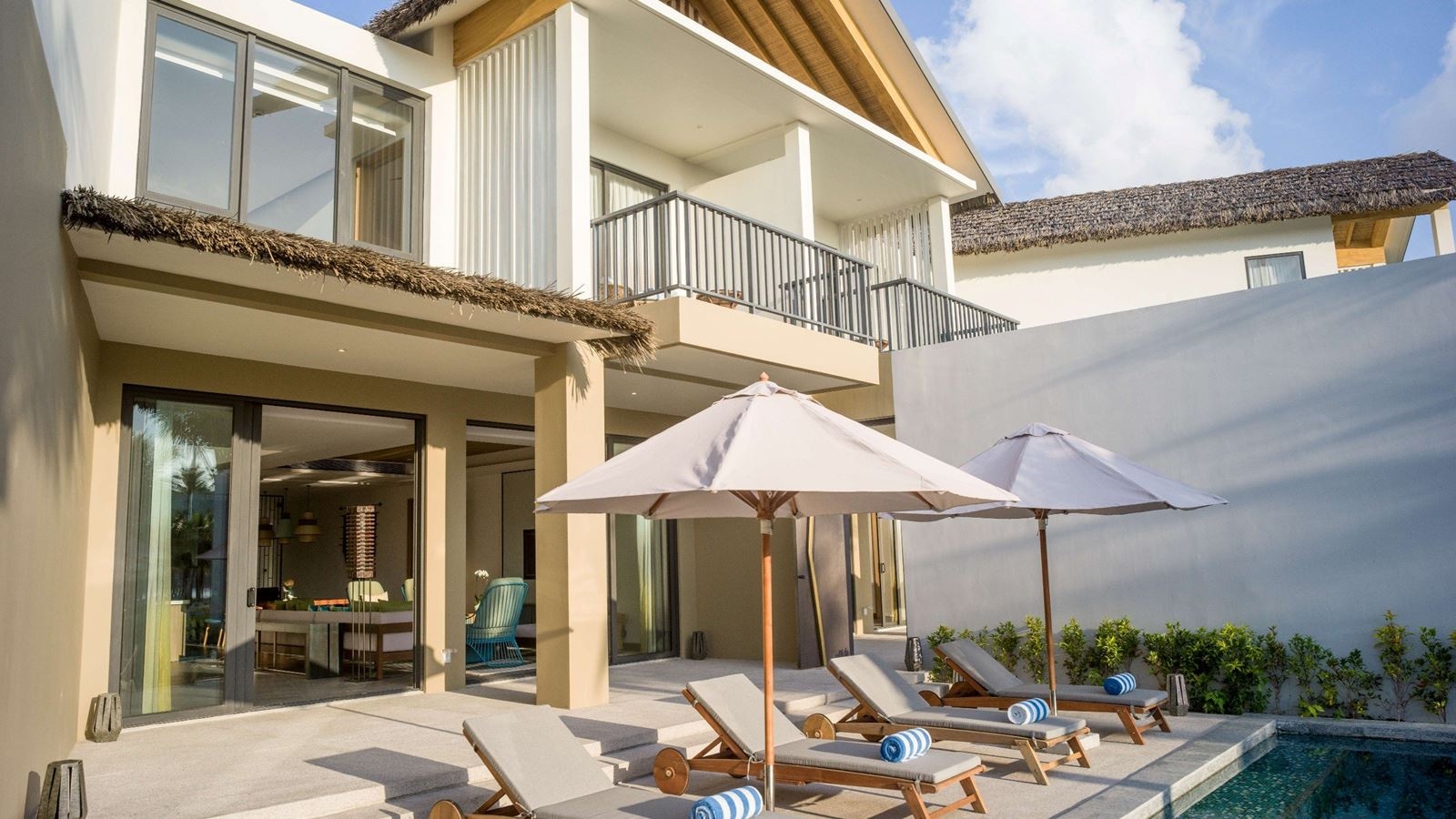 rooms-4bedroom-presidential-pool-villa-child-without-extra-bed