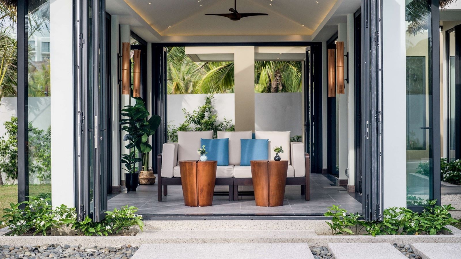 rooms-4bedroom-presidential-pool-villa-child-without-extra-bed