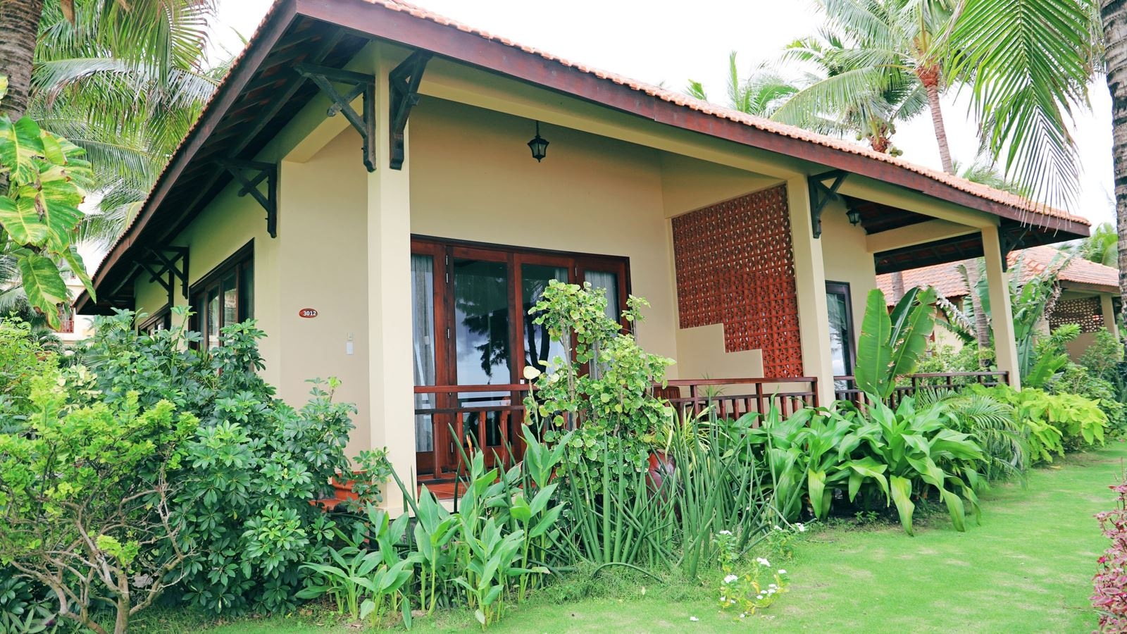 rooms-bungalow-beachfront-child-without-extra-bed