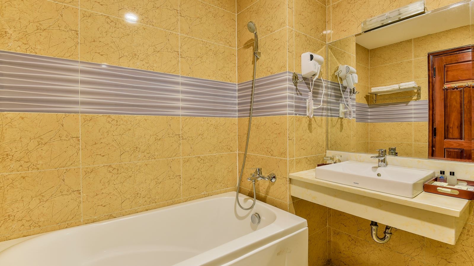 rooms-premier-sea-view