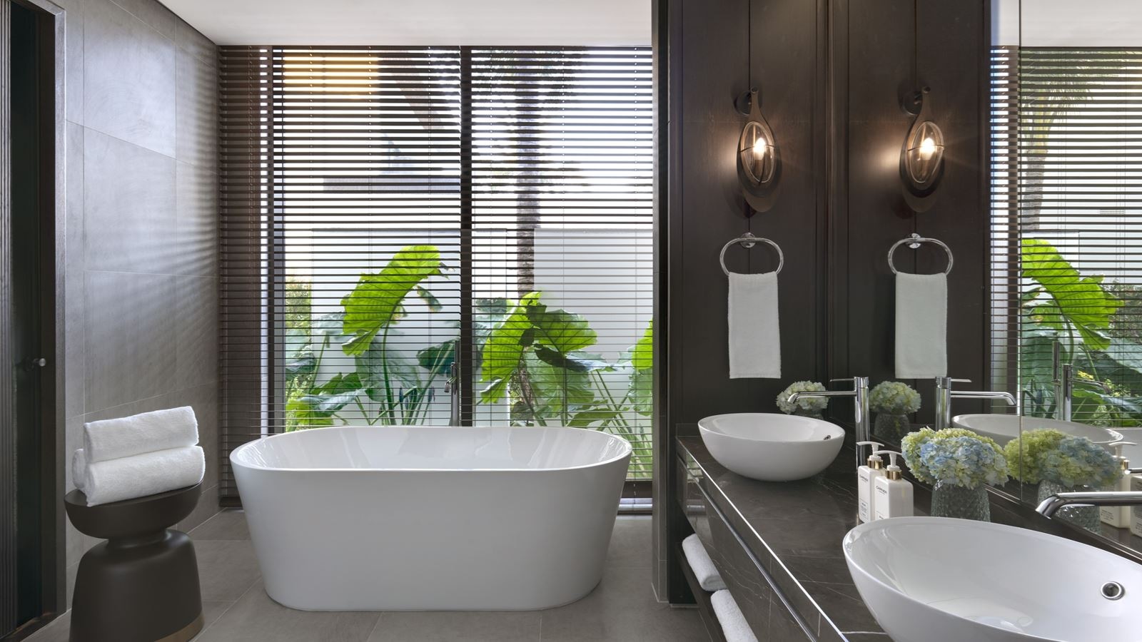 rooms-pool-pavilion-child-without-extra-bed