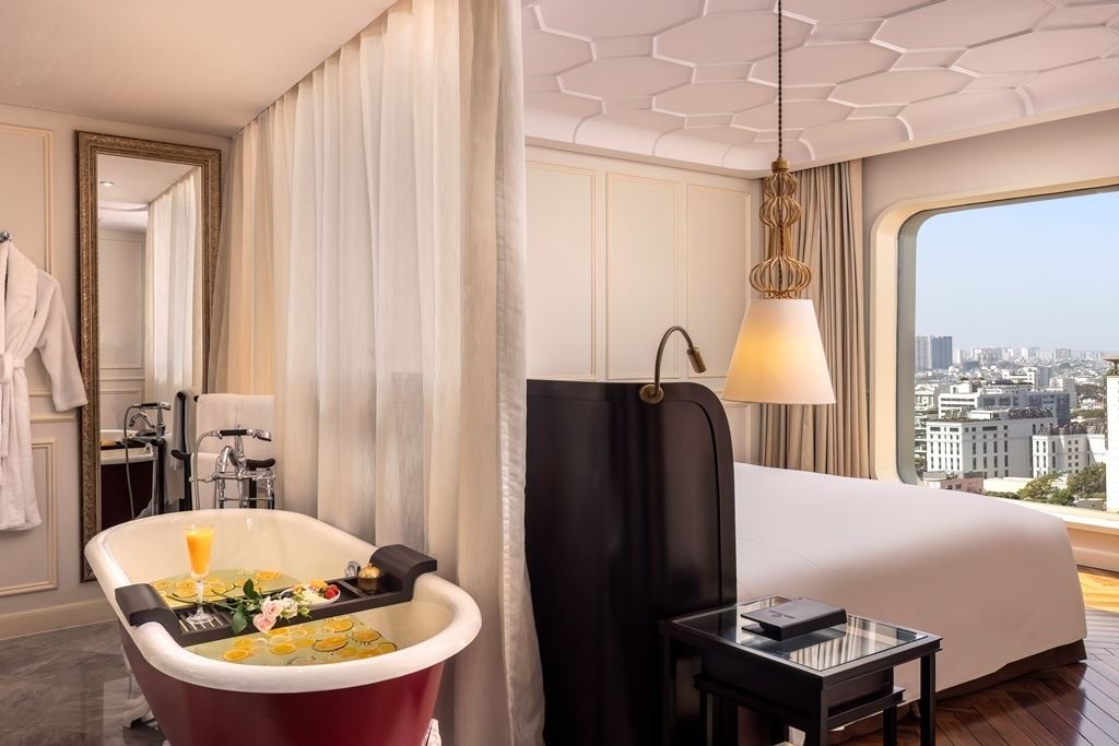 rooms-grand-deluxe-room