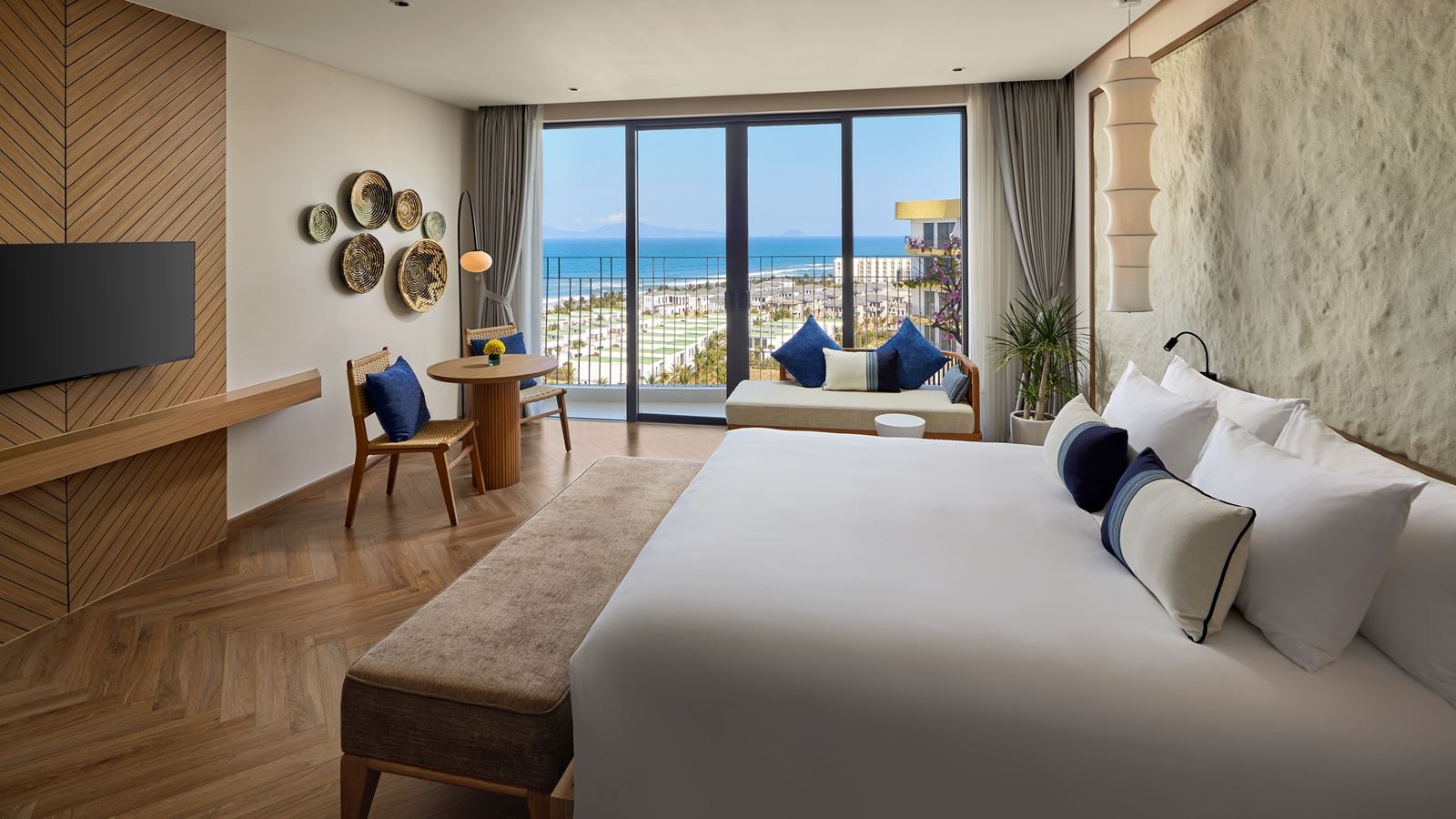 rooms-deluxe-ocean-view
